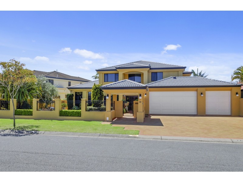 10 Bollard Circuit, Clear Island Waters QLD 4226