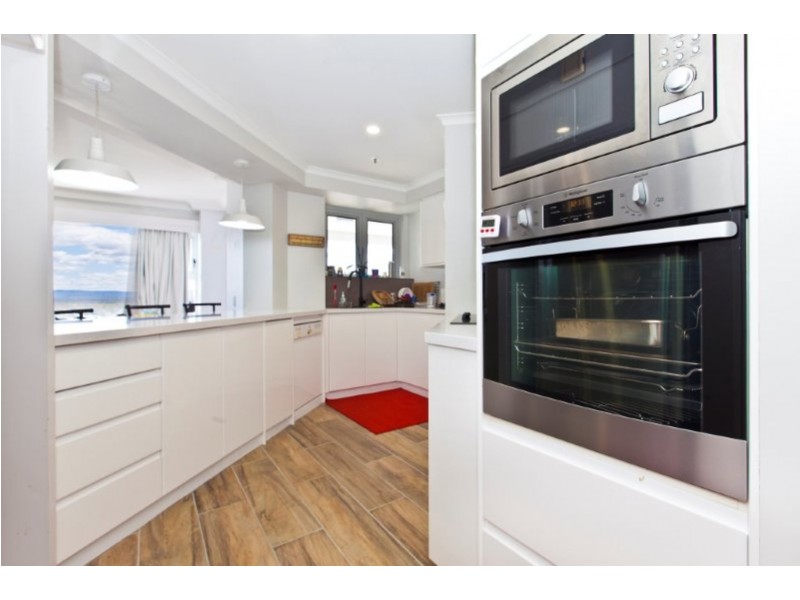 Grand Mariner/12 Commodore Drive, Surfers Paradise QLD 4217