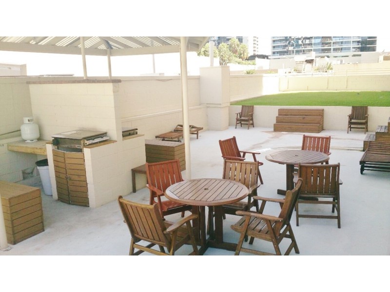 “The Promenade”/18 Orchid Avenue, Surfers Paradise QLD 4217