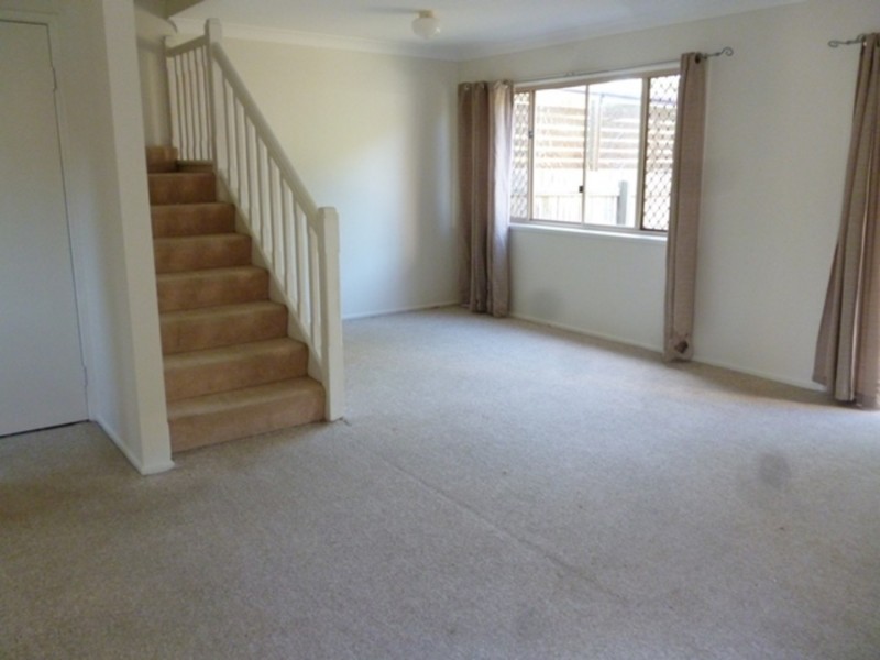 “Central Heights”/170 Central Street, Labrador QLD 4215