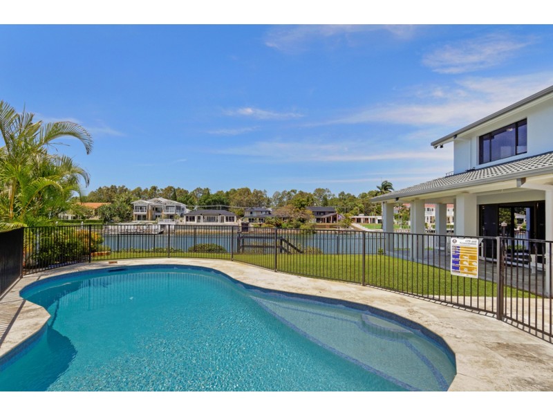 16 Wallaby Place, Bundall QLD 4217