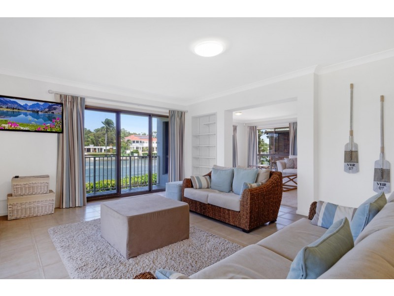 16 Wallaby Place, Bundall QLD 4217