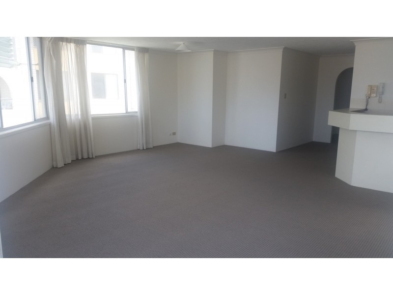 “Mandalay”/33  Old Burleigh Road, Surfers Paradise QLD 4217