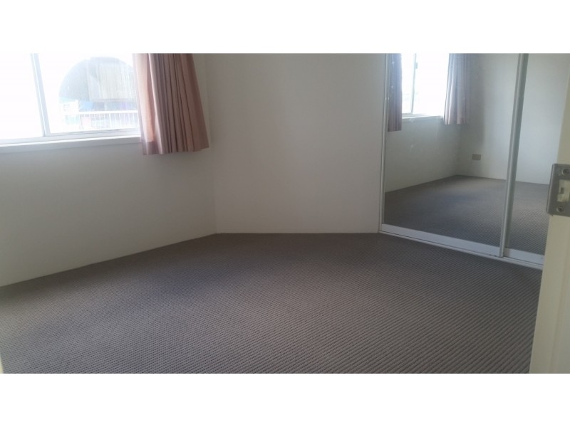 “Mandalay”/33  Old Burleigh Road, Surfers Paradise QLD 4217