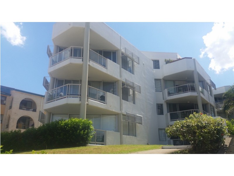 “Mandalay”/33  Old Burleigh Road, Surfers Paradise QLD 4217