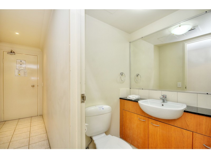 305/2988-2994 Surfers Paradise Boulevard, Surfers Paradise QLD 4217