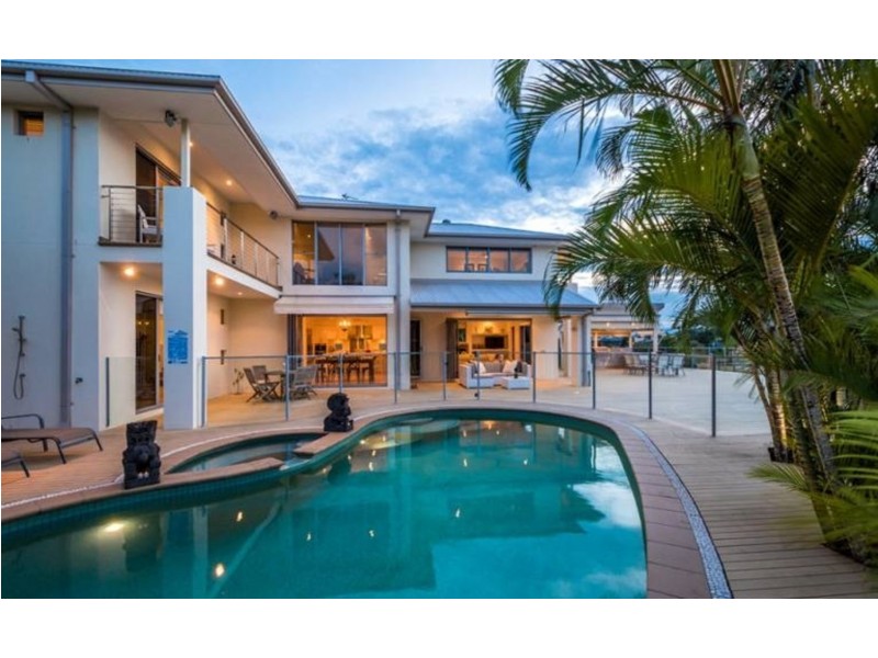9 Kilkenny Court, Sorrento QLD 4217