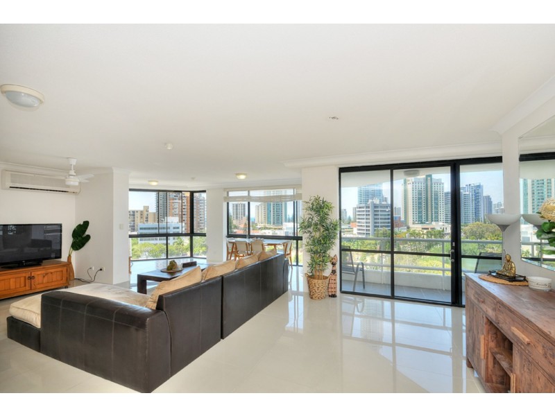 911/70 Remembrance Drive, Surfers Paradise QLD 4217