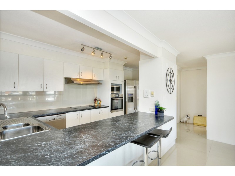 911/70 Remembrance Drive, Surfers Paradise QLD 4217