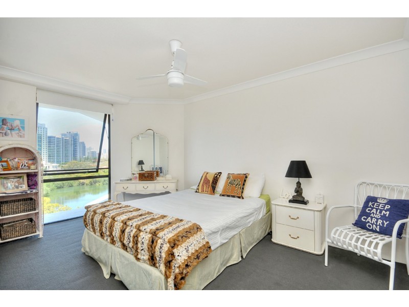 911/70 Remembrance Drive, Surfers Paradise QLD 4217