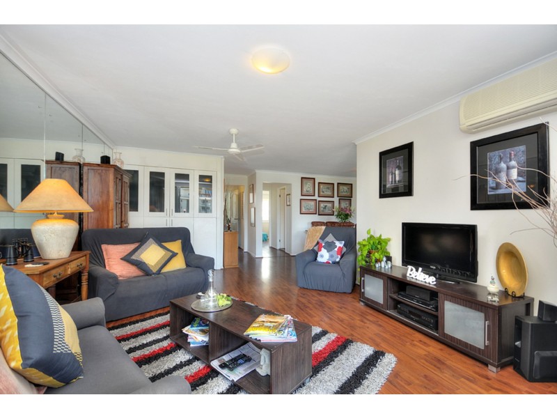 9/11 Riverview Parade, Surfers Paradise QLD 4217