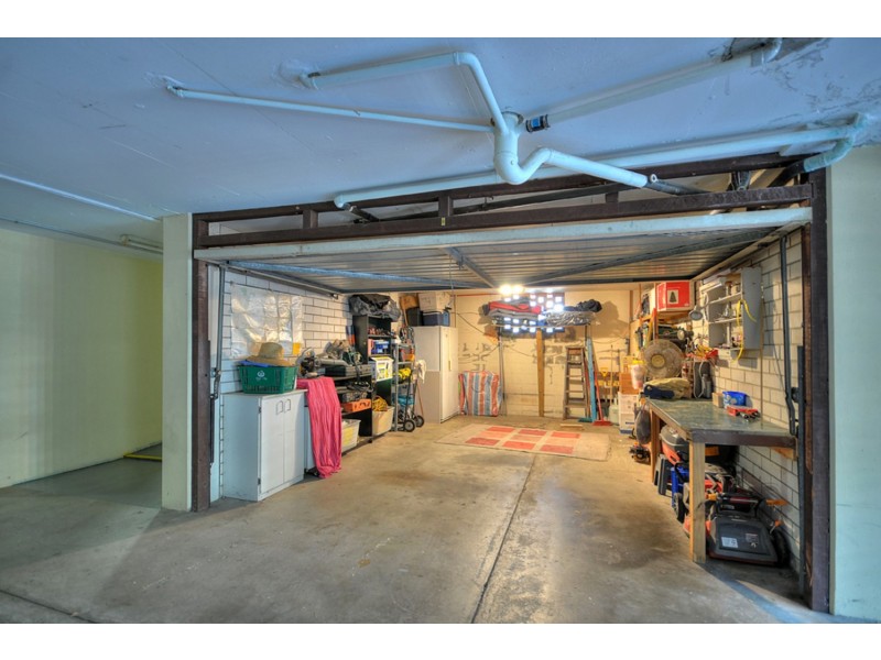 9/11 Riverview Parade, Surfers Paradise QLD 4217