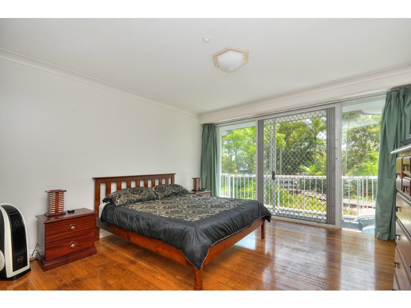 2/19 Riverview Parade, Surfers Paradise QLD 4217