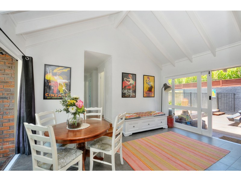 1 Winani Drive, Ashmore QLD 4214