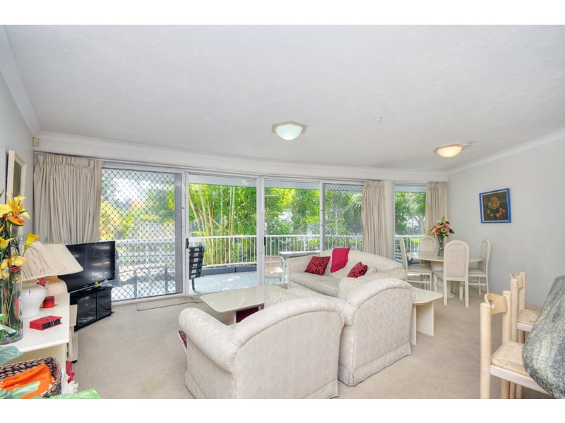 4/19 Riverview Parade, Surfers Paradise QLD 4217