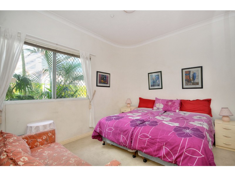4/19 Riverview Parade, Surfers Paradise QLD 4217