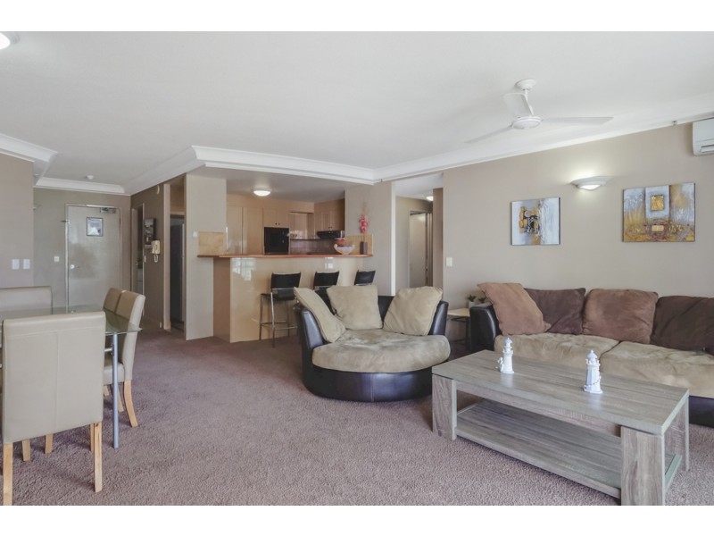 “Crown Towers”/5 Palm Avenue, Surfers Paradise QLD 4217