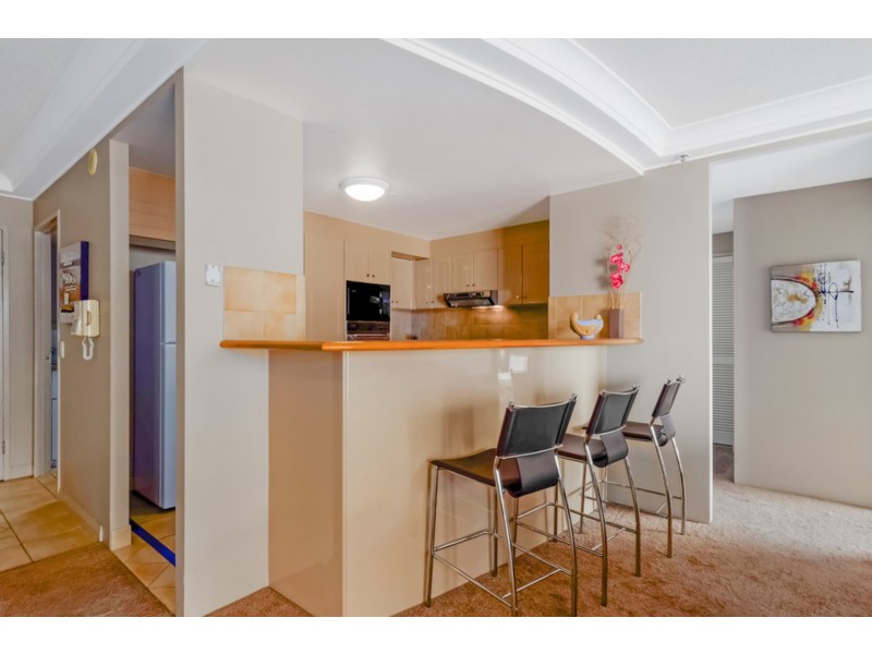 “Crown Towers”/5 Palm Avenue, Surfers Paradise QLD 4217