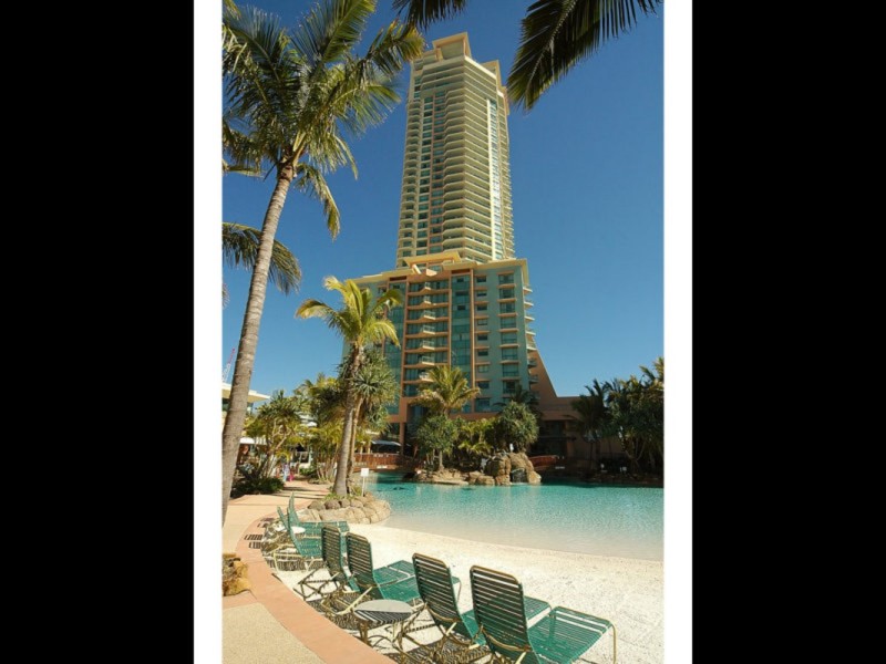 “Crown Towers”/5 Palm Avenue, Surfers Paradise QLD 4217