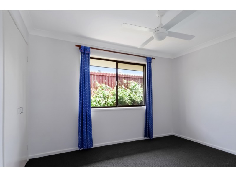 3 Vaucluse Place, Sorrento QLD 4217