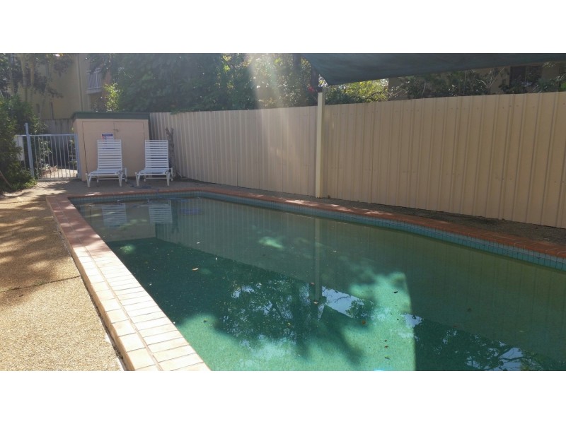 3 Barranbali Street, Surfers Paradise QLD 4217