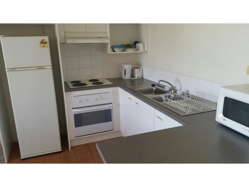 3 Barranbali Street, Surfers Paradise QLD 4217