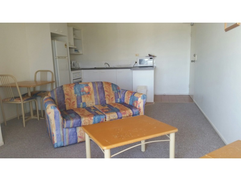 3 Barranbali Street, Surfers Paradise QLD 4217