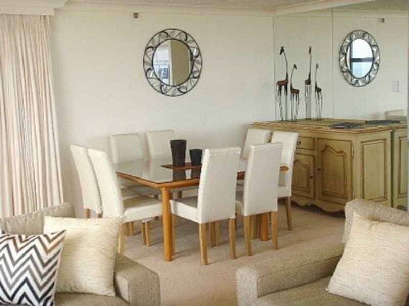 4 Old Burleigh Road, Surfers Paradise QLD 4217