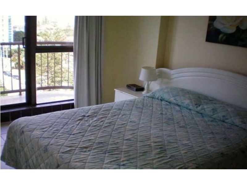 39/43 Enderley Avenue, Surfers Paradise QLD 4217