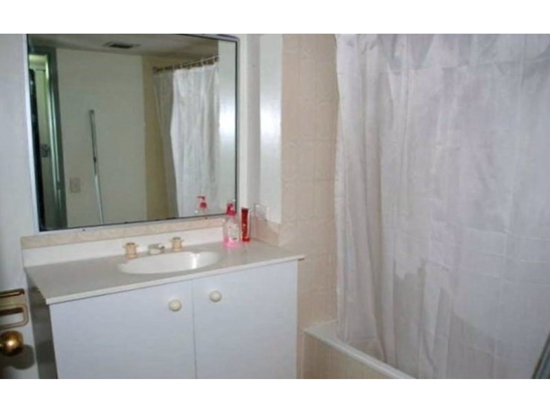 39/43 Enderley Avenue, Surfers Paradise QLD 4217