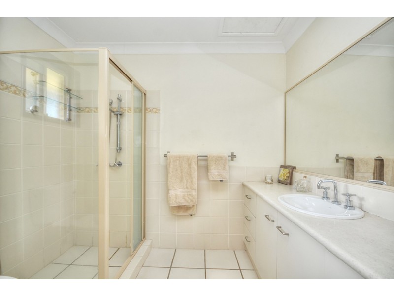 91 Saffron Street, Elanora QLD 4221
