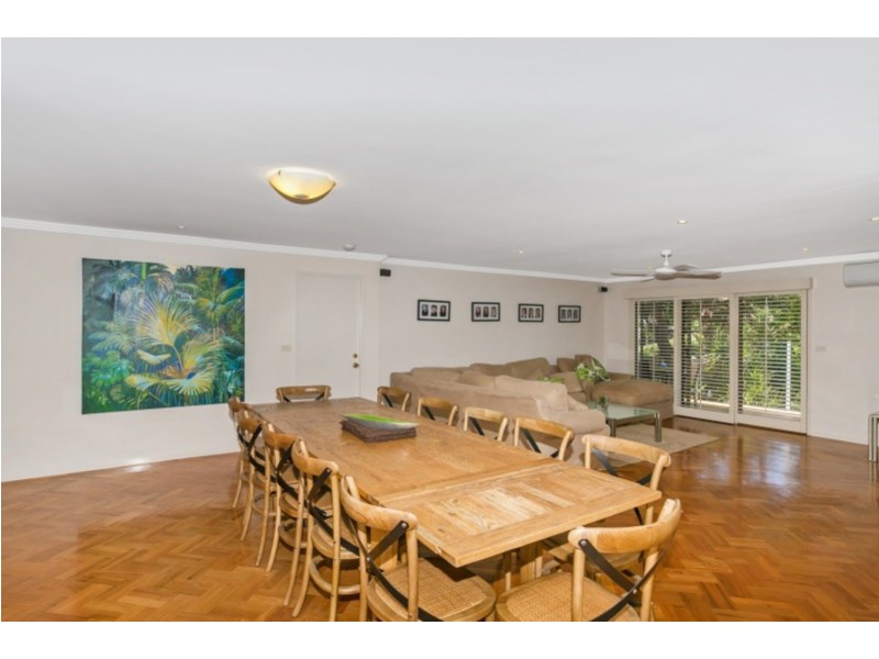 60 Blair Athol Crescent, Sorrento QLD 4217