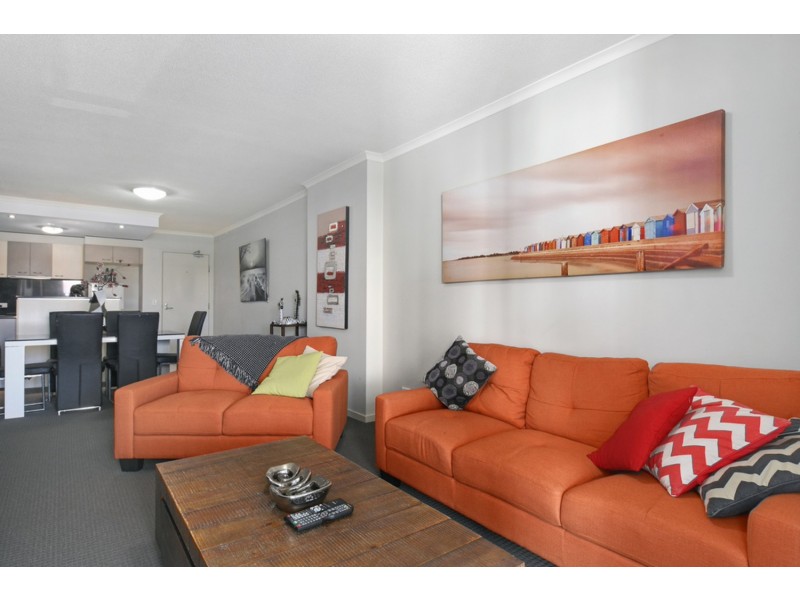 21 Cypress Avenue, Surfers Paradise QLD 4217