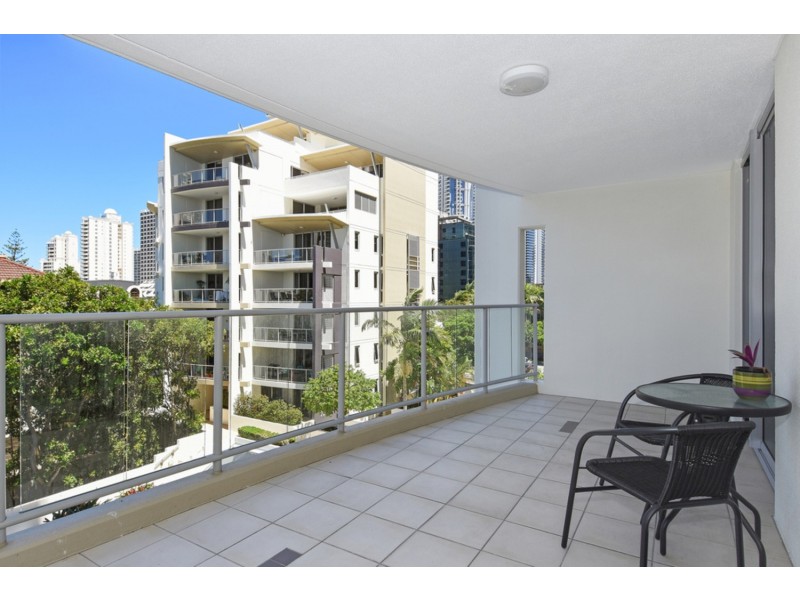 21 Cypress Avenue, Surfers Paradise QLD 4217