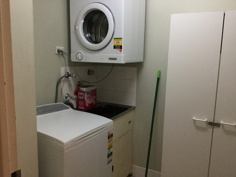 ‘Thornton Towers”/33 Thornton Street, Surfers Paradise QLD 4217