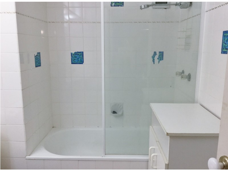 ‘Thornton Towers”/33 Thornton Street, Surfers Paradise QLD 4217