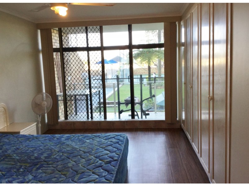 ‘Thornton Towers”/33 Thornton Street, Surfers Paradise QLD 4217