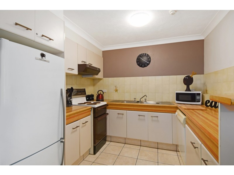 7/19 Aubrey Street, Surfers Paradise QLD 4217