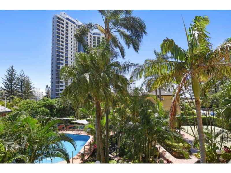 7/19 Aubrey Street, Surfers Paradise QLD 4217