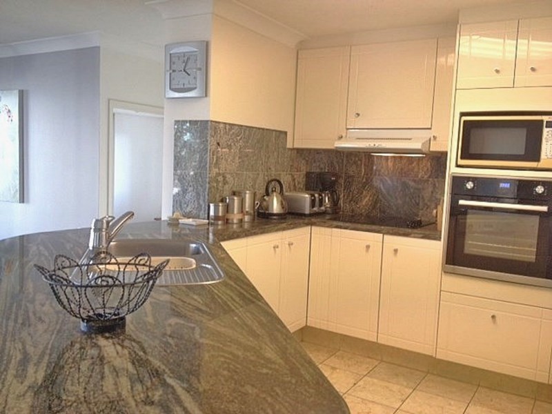 20/19 Riverview Parade, Surfers Paradise QLD 4217