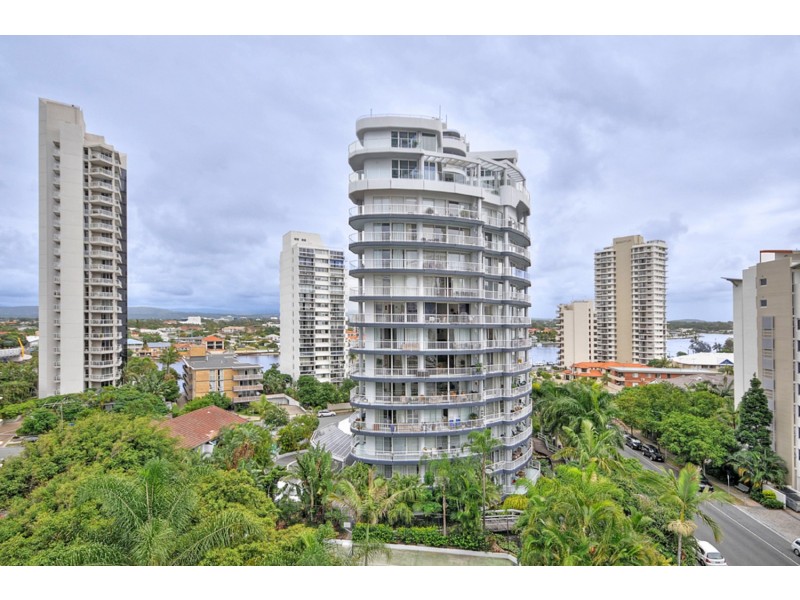 “Solaire”/18 Cypress Avenue, Surfers Paradise QLD 4217