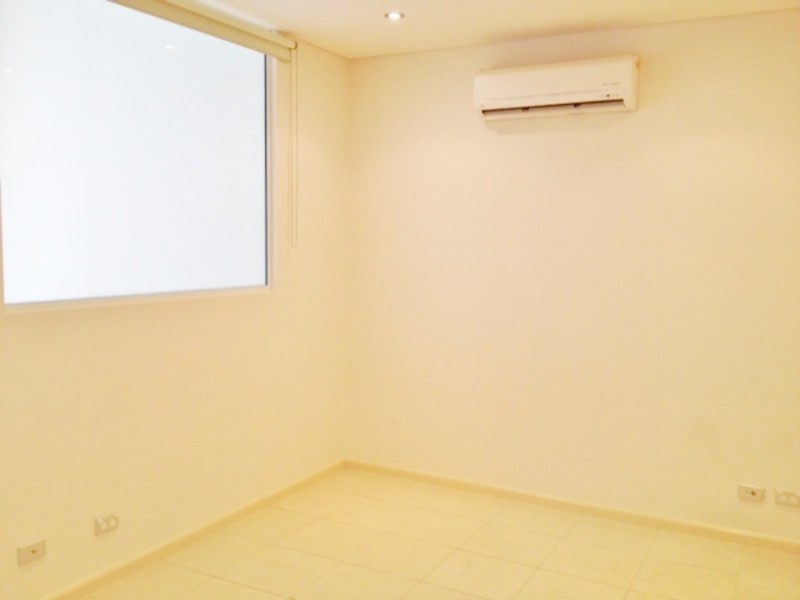 “Solaire”/18 Cypress Avenue, Surfers Paradise QLD 4217