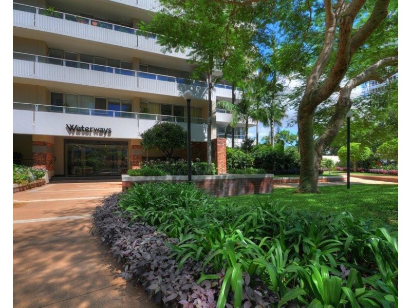 18/40 Ferny Avenue, Surfers Paradise QLD 4217