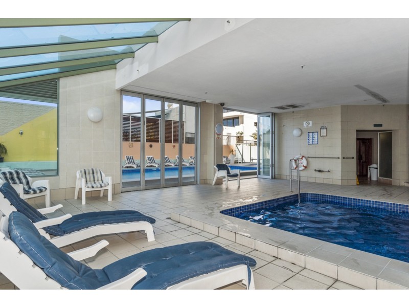 811/18 Hanlan Street, Surfers Paradise QLD 4217