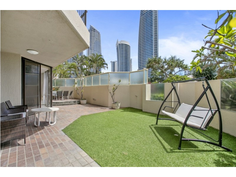 6A/11 Hanlan Street, Surfers Paradise QLD 4217