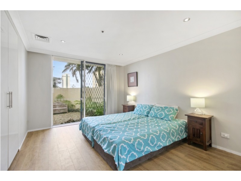 6A/11 Hanlan Street, Surfers Paradise QLD 4217