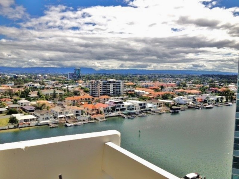 141 “Anchorage”/32 Riverview Parade, Surfers Paradise QLD 4217