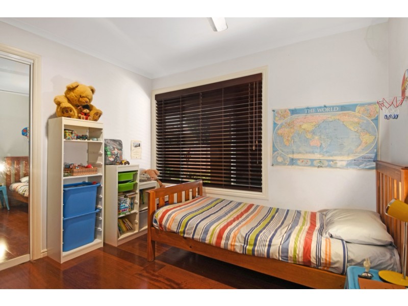 2 The Lido, Isle Of Capri QLD 4217