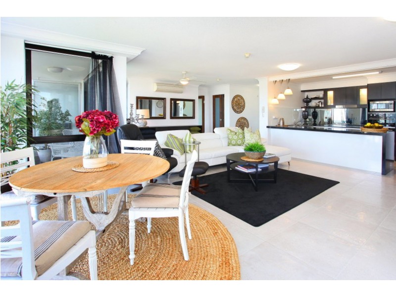 Surfers Plaza/70 Remembrance Drive, Surfers Paradise QLD 4217