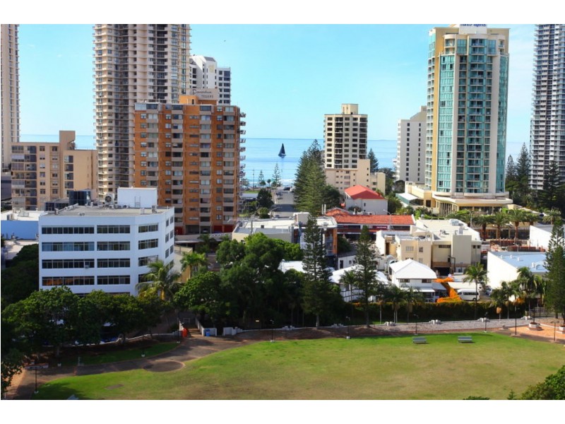 Surfers Plaza/70 Remembrance Drive, Surfers Paradise QLD 4217